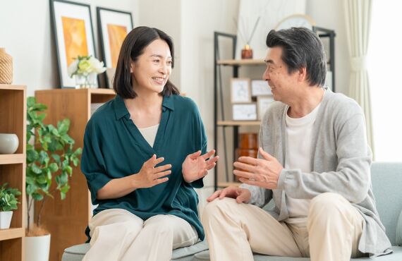 再婚も、晩婚も、初婚も。すべての出会いに“遅い”はない